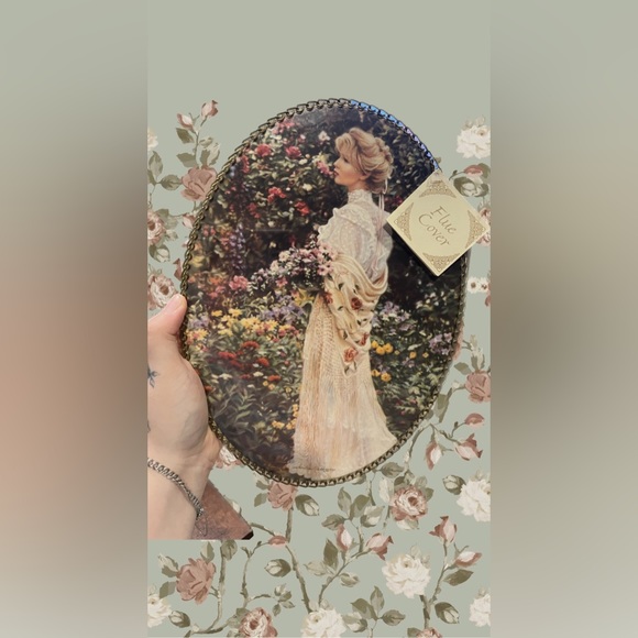 NWT Shabby Victorian Lady Woman Oval Picture Frame Gold Chain Wall Hanging Flue - Picture 6 of 11